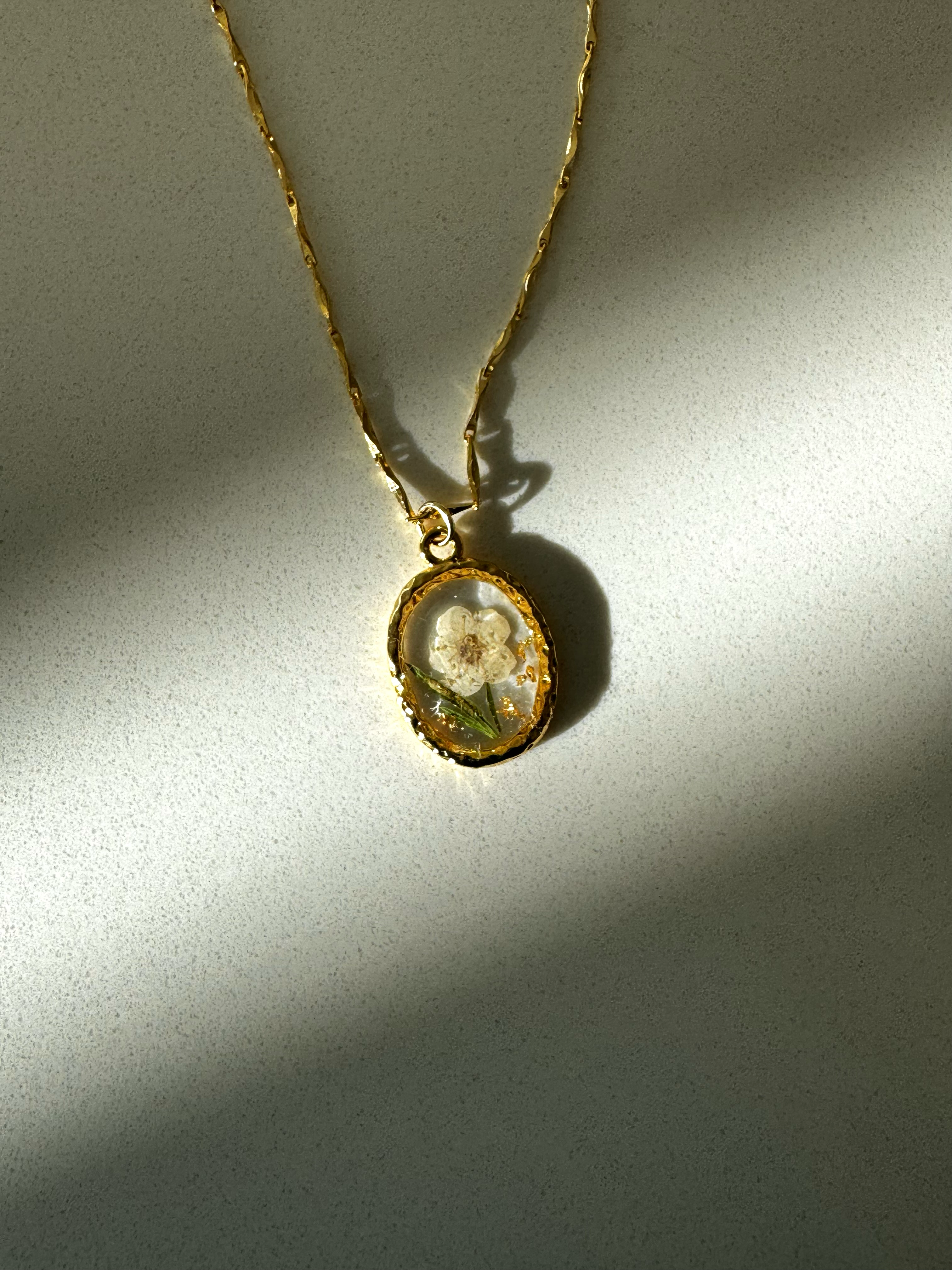 spring birth month floral necklace