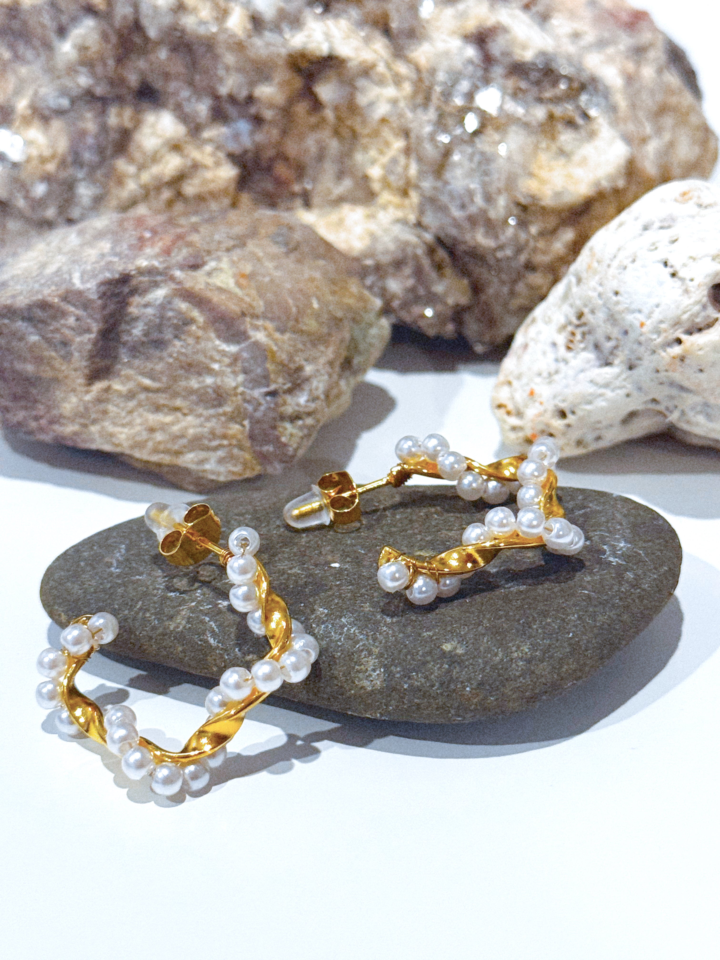 pearl twirls hoops