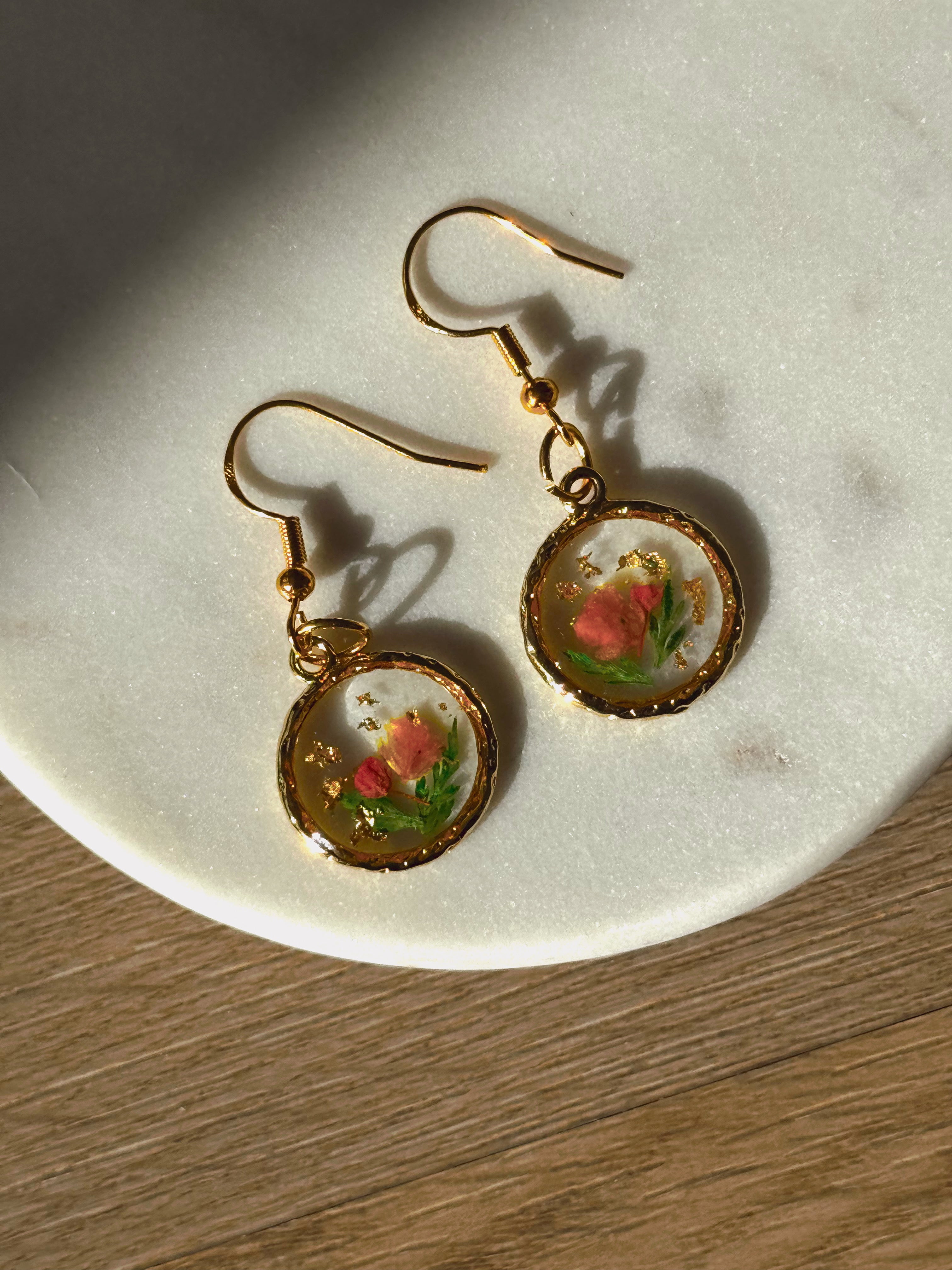 round flower bouquet earrings