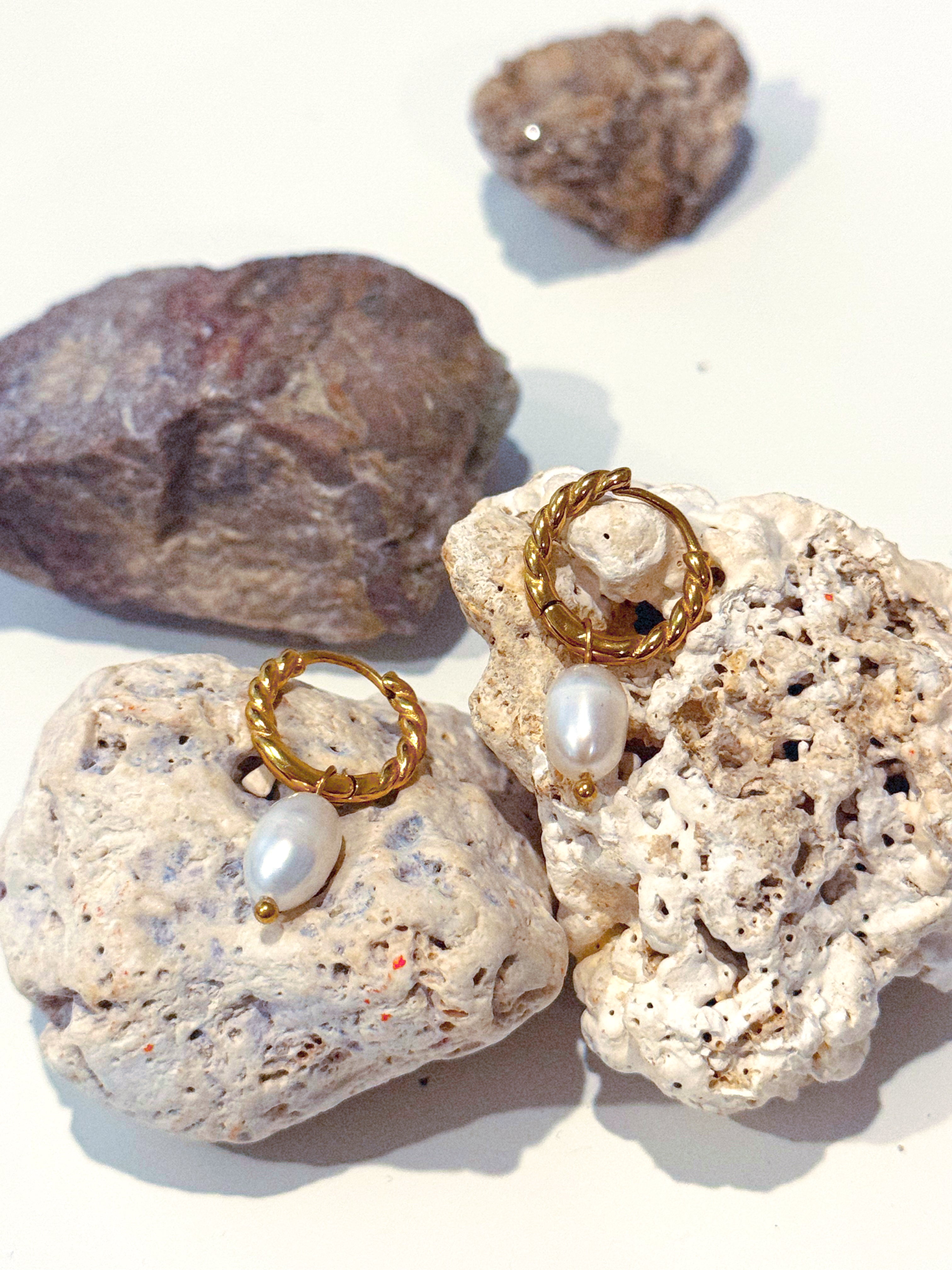 pearl twist hoops