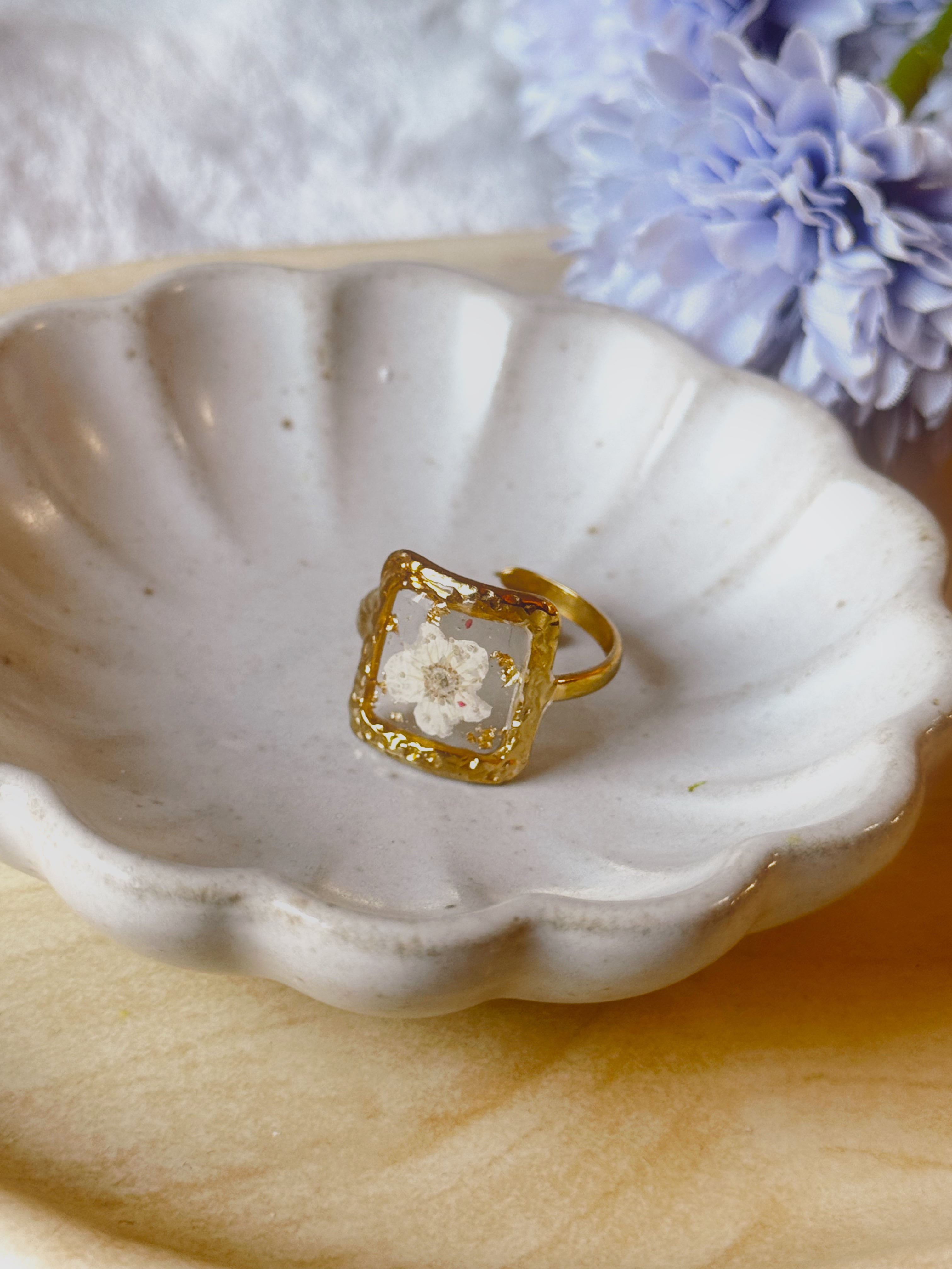 square flora ring