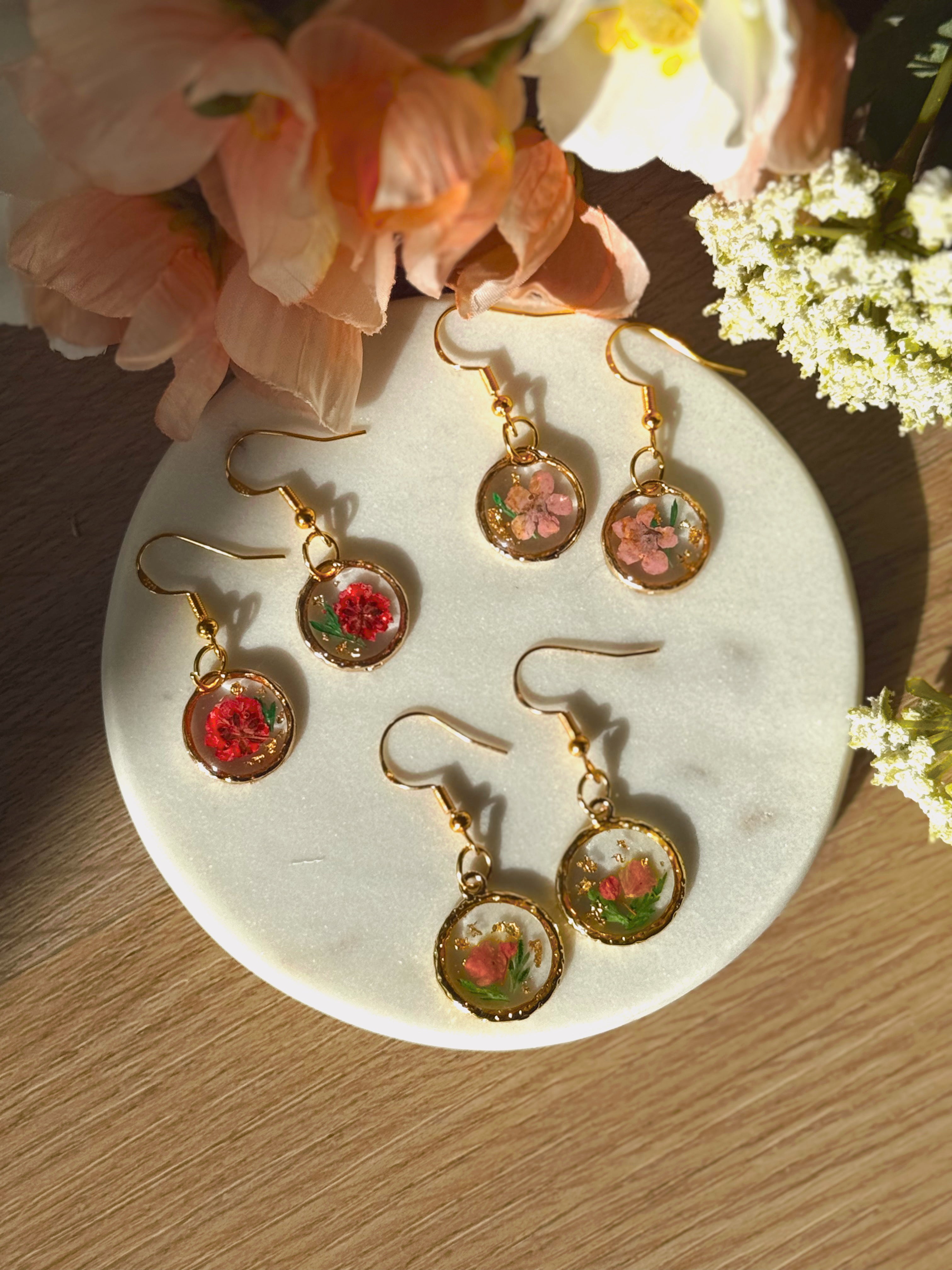 round flower bouquet earrings