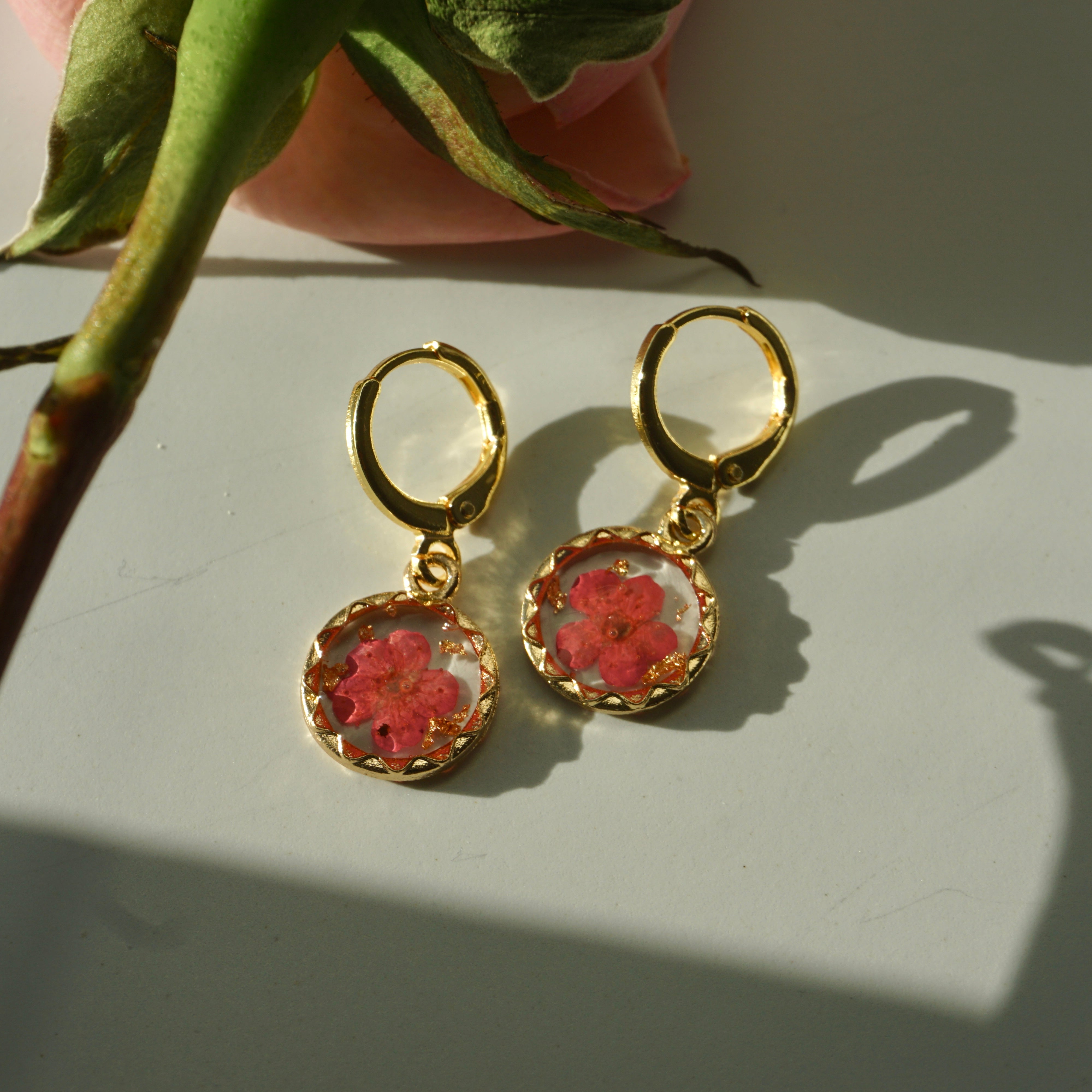 classic round floral hoops