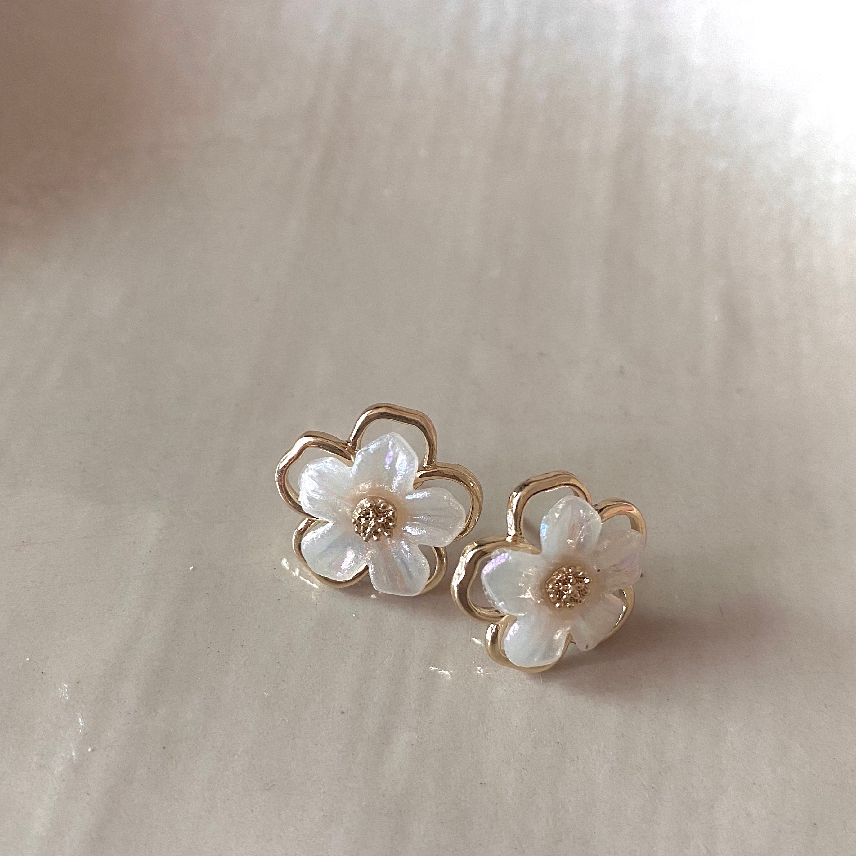 eternal fleur earrings