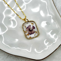 timeless flora necklace