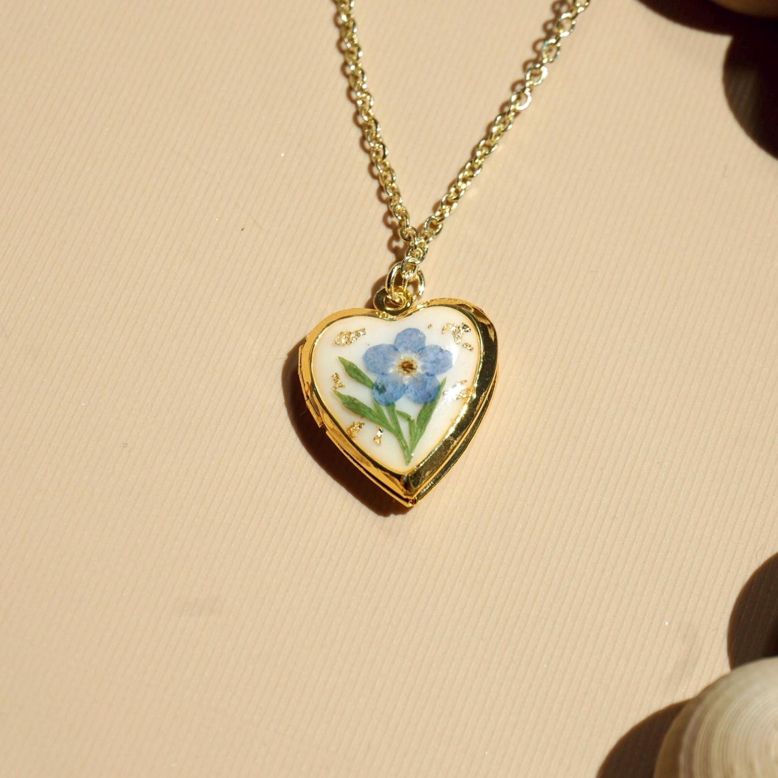 heart pressed flower locket necklace
